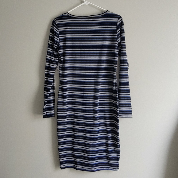 LulaRoe Debbie Dress - Picture 2 of 4